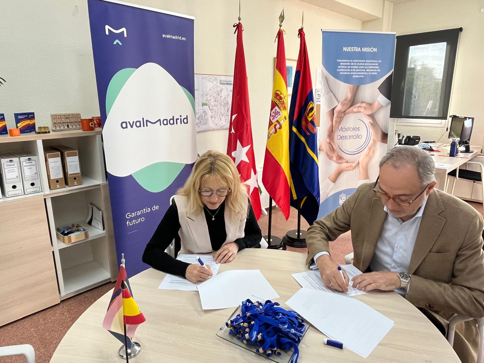 El Ayuntamiento de Móstoles firma un convenio de colaboración con Avalmadrid para facilitar la financiación a pymes y autónomos de la ciudad  