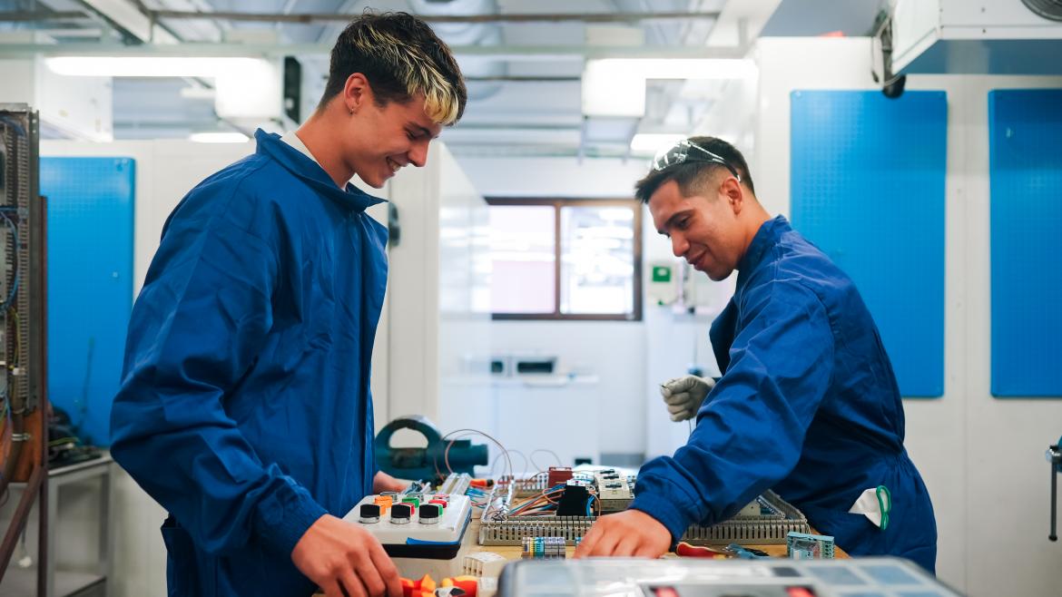 La Comunidad de Madrid lidera la creación de empresas en septiembre con 2.159, cerca de un 12% más que el año pasado