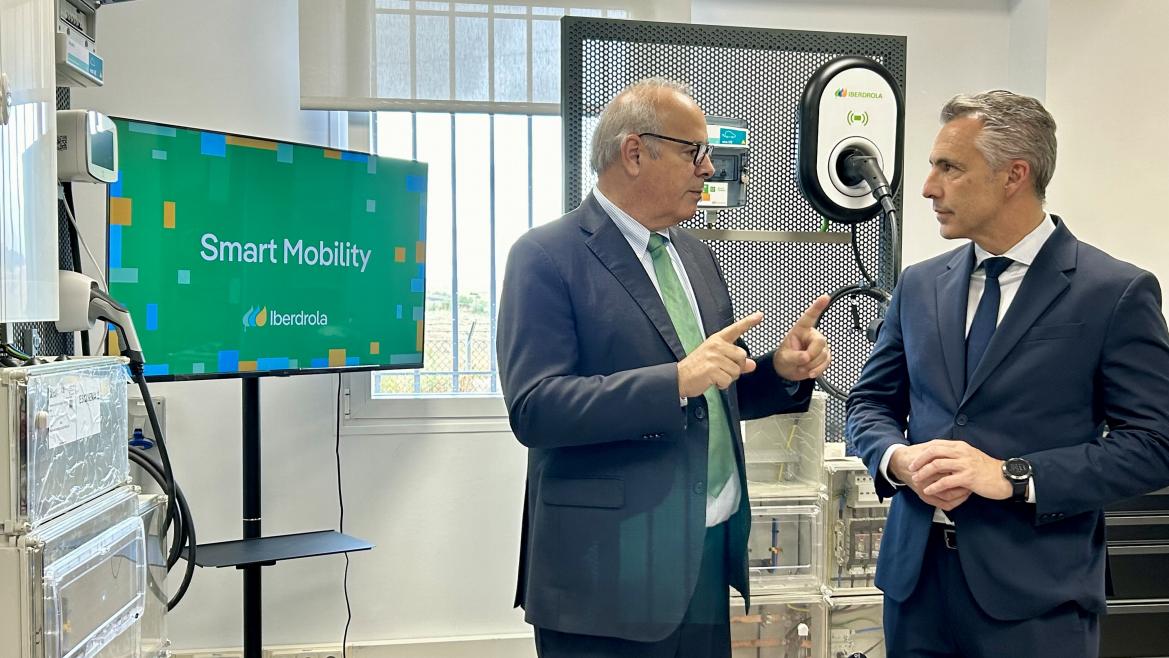 La Comunidad de Madrid lidera la matriculación de vehículos eléctricos y de híbridos enchufables en España