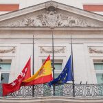 Diaz Ayuso decreta tres días de luto oficial en la Comunidad de Madrid por el accidente ferroviario en Adamuz