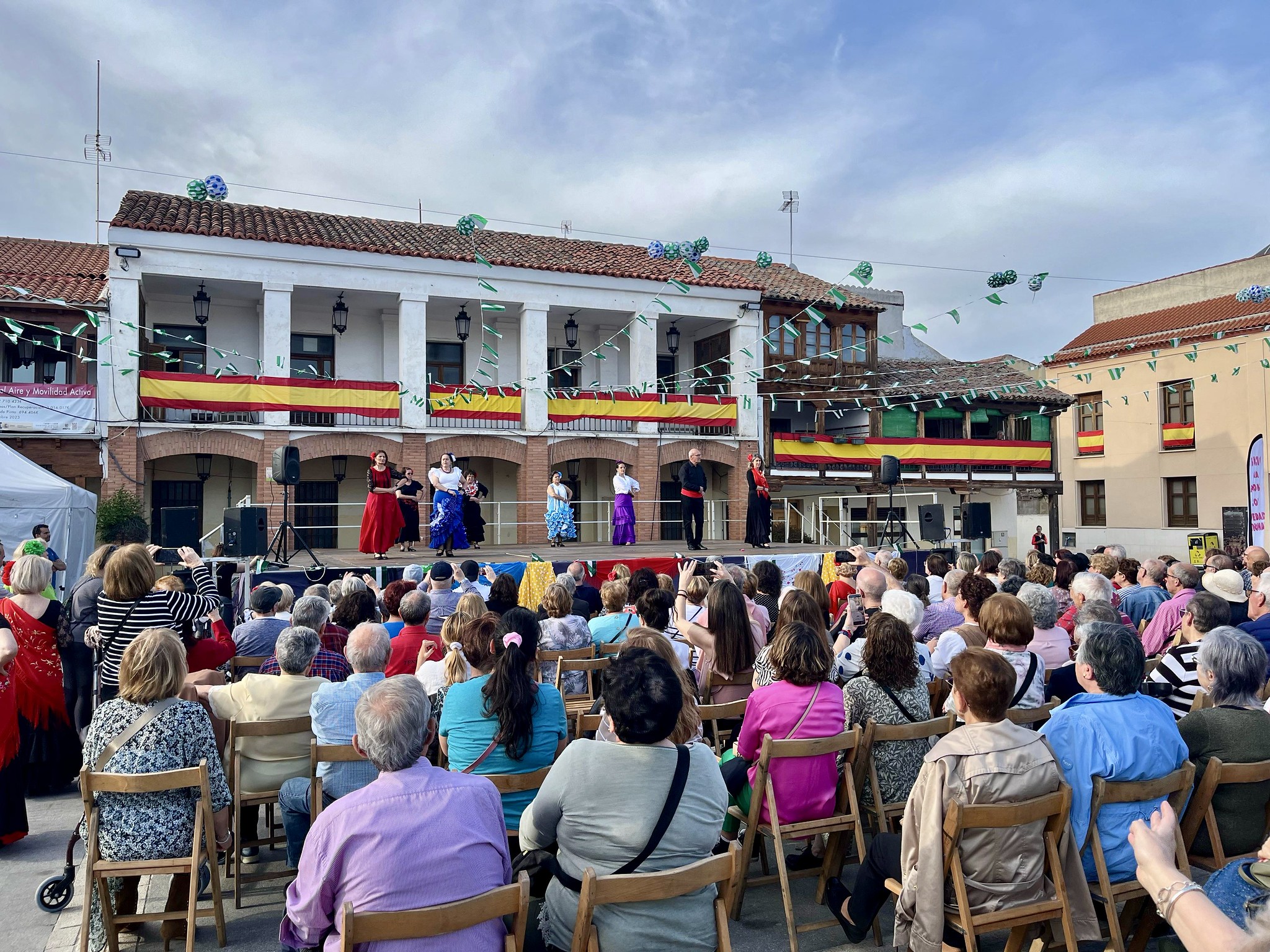 La Plaza del Ayuntamiento de Pinto lucirá un color especial con una nueva edición de la Feria de Abril