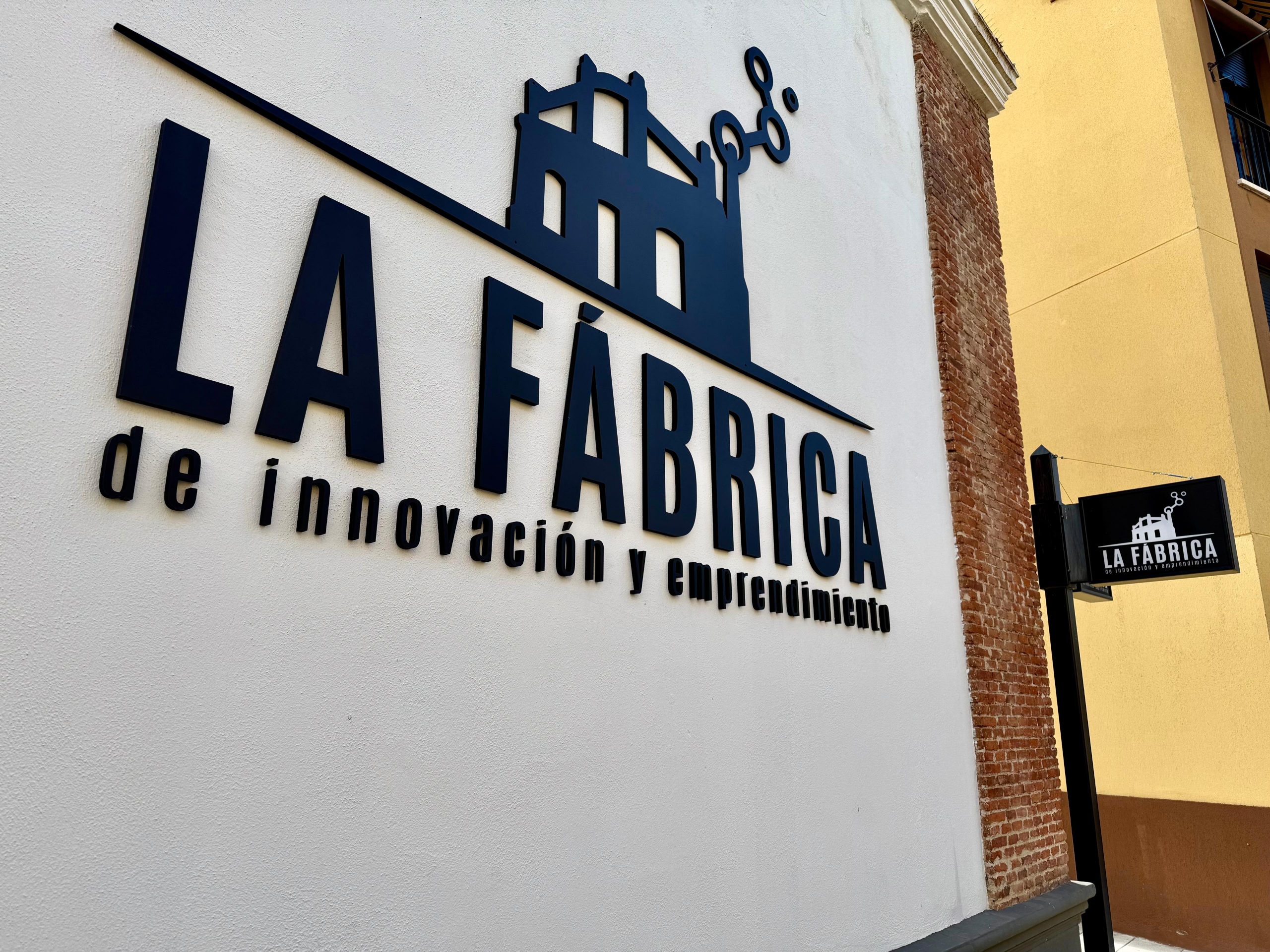 La Fábrica de Innovación y Emprendimiento de Pinto impulsa el marketing digital y el diseño web enfocado a la empresa