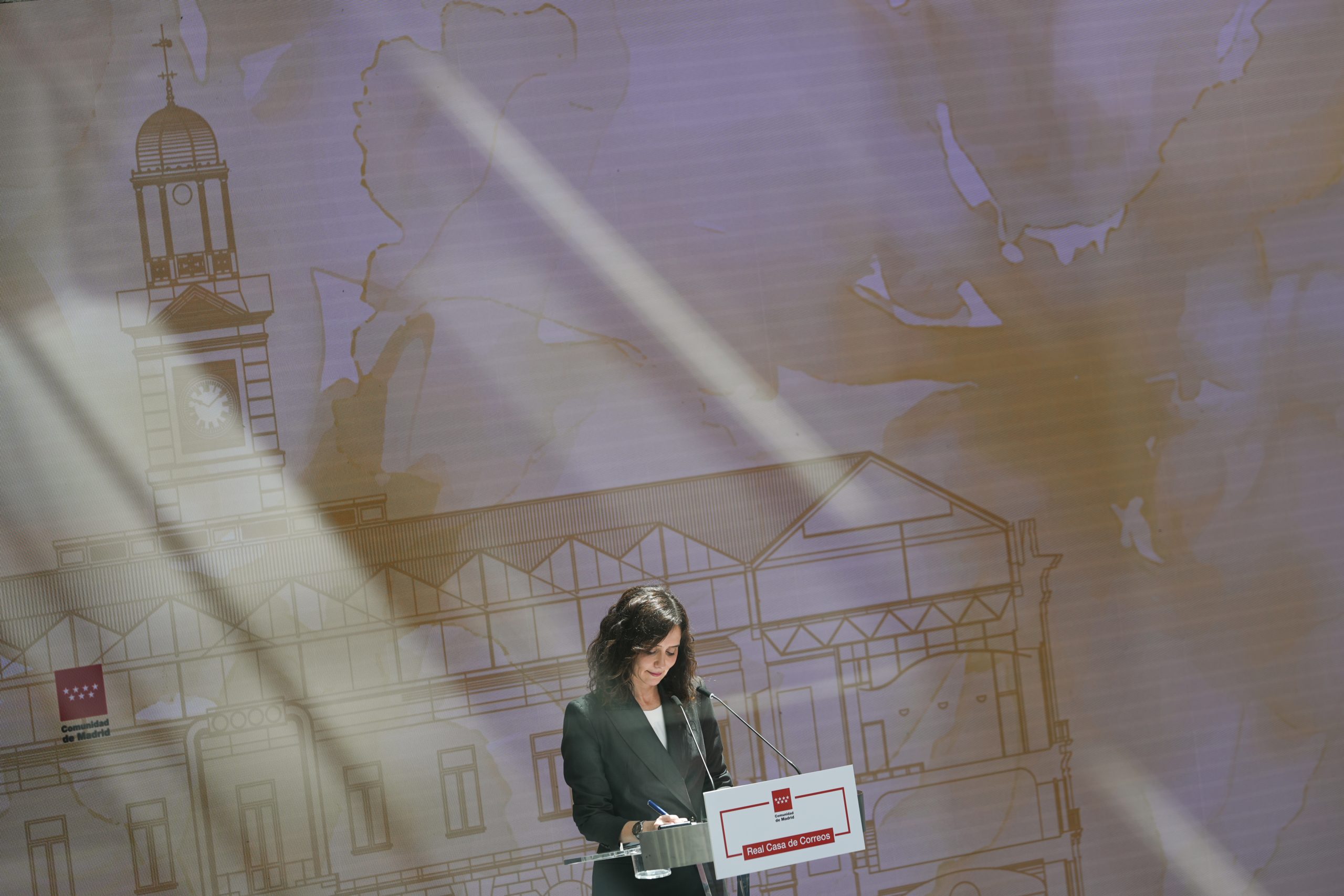 Díaz Ayuso: “Ha sido un verdadero honor y un privilegio ser la puerta de entrada del Santo Padre a España”