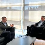 El portavoz del Partido Popular de Getafe se reúne con el alcalde de Badalona para hablar de vivienda y seguridad