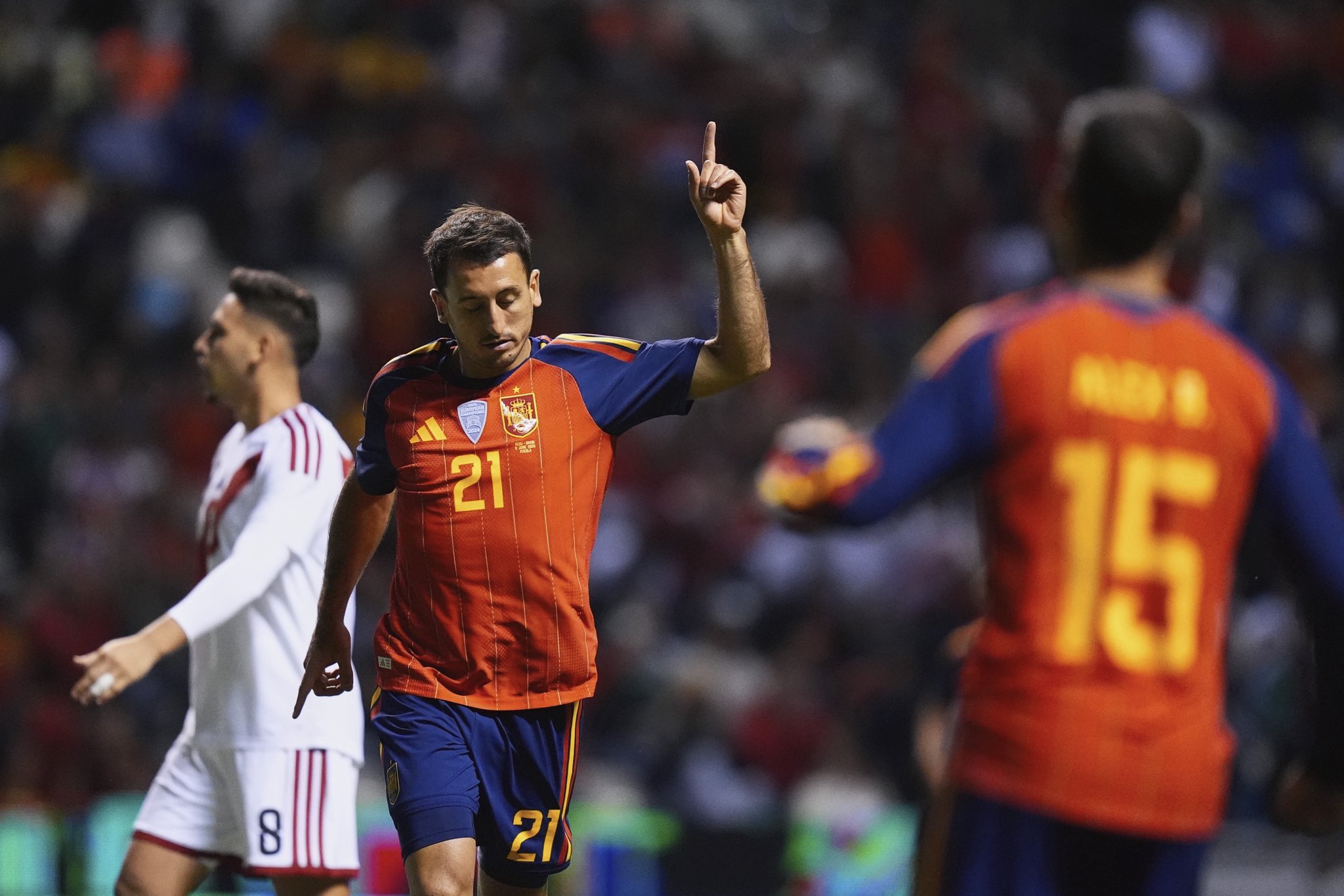 El Alcalde de Pinto autoriza a los hosteleros a instalar pantallas en sus terrazas para animar a España en el Mundial 2026