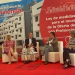 El alcalde de Leganés asiste a la presentación de la Ley de Medidas Urgentes para incrementar la Oferta de Vivienda Protegida  