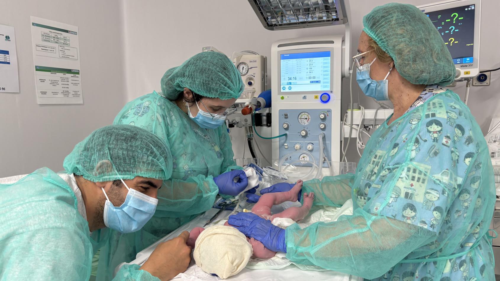 El Hospital Severo Ochoa reforma totalmente su bloque obstétrico para mejorar la atención a madres, recién nacidos y familias