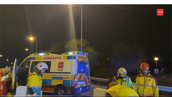 Muere un motorista tras sufrir un accidente en la M-406 a su paso por Leganés