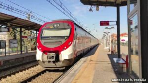 Una lanzadera ferroviaria realizará el recorrido entre Pinto y Aranjuez en los tramos horarios de menor demanda de este fin de semana